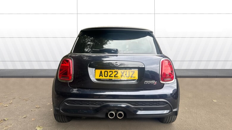 MINI Hatchback 2.0 Cooper S Exclusive 3dr Petrol Hatchback